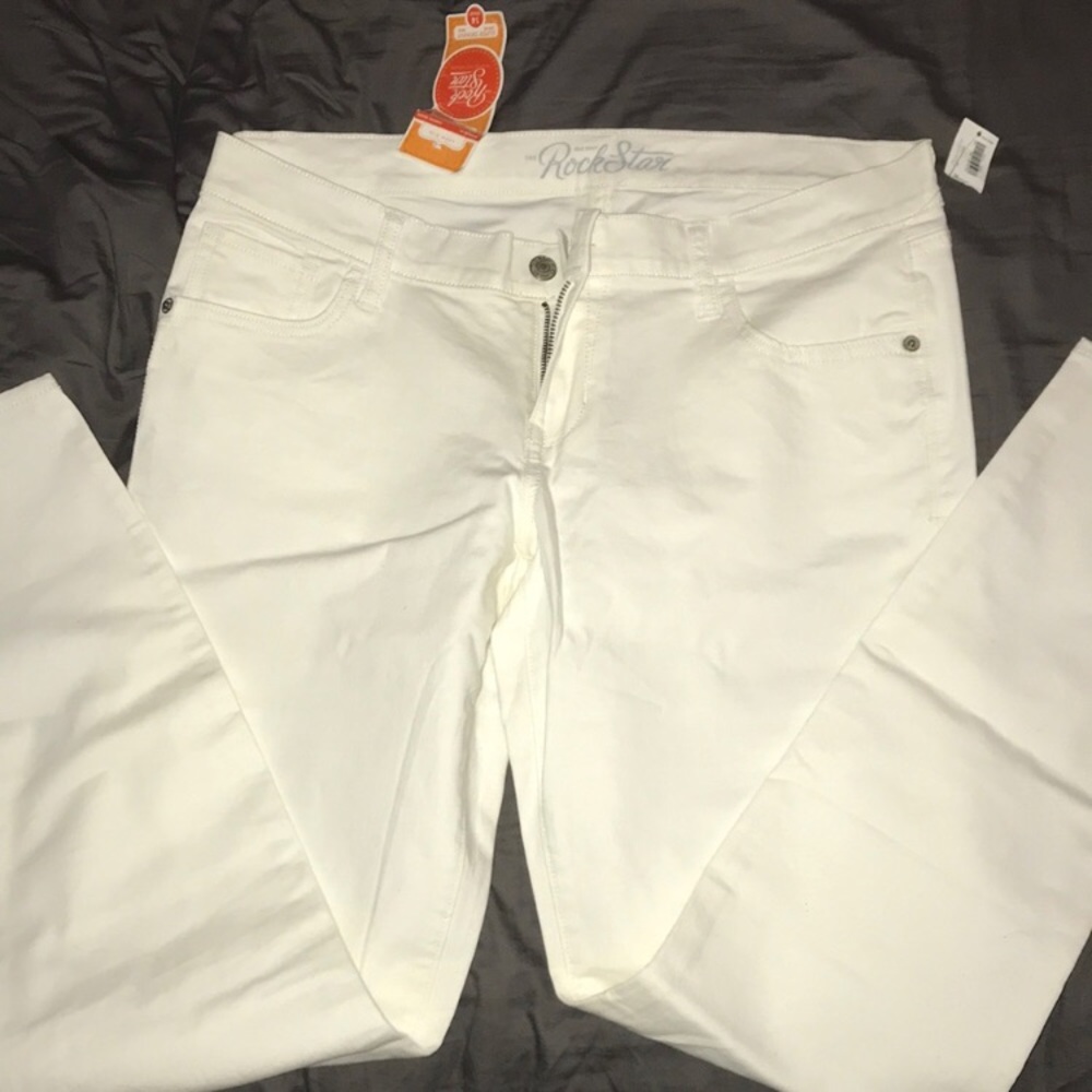 NWT Old Navy Rockstar Skinny Jeans 14